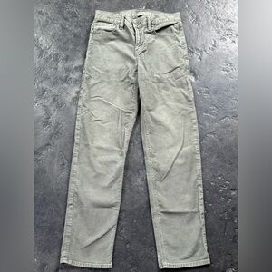 Women’s Pants in Olive Green